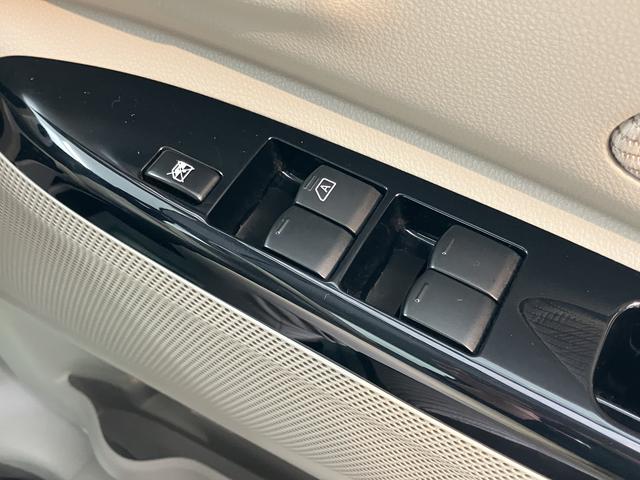 デイズルークスX純正ナビ パノラマモニター フルセグTV CD DVD USB Bluetooth ドラレコ ETC 片側電動スライドドア プッシュスタート 電動格納ドアミラー キーフリーシステム(愛媛県)の中古車