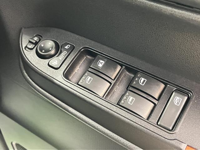 タントファンクロスターボ純正ナビ バックカメラ フルセグTV CD DVD USB Bluetooth ドラレコ 両側電動スライドドア 前席シートヒーター オートライト LEDヘッドライト 電動パーキング キーフリーシステム(愛媛県)の中古車