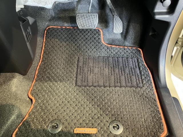 タントファンクロスターボ純正ナビ バックカメラ フルセグTV CD DVD USB Bluetooth ドラレコ 両側電動スライドドア 前席シートヒーター オートライト LEDヘッドライト 電動パーキング キーフリーシステム(愛媛県)の中古車