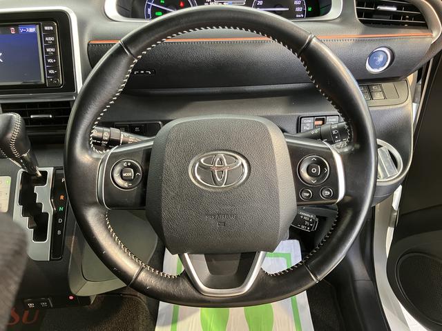 シエンタハイブリッド　ファンベースＧ純正ナビ　パノラマモニター　ワンセグＴＶ　ＣＤ　Ｂｌｕｅｔｏｏｔｈ　ドラレコ　ＥＴＣ　両側電動スライドドア　オートライト　ＬＥＤヘッドライト　クルーズコントロール　電動格納ドアミラー　キーフリー（愛媛県）の中古車