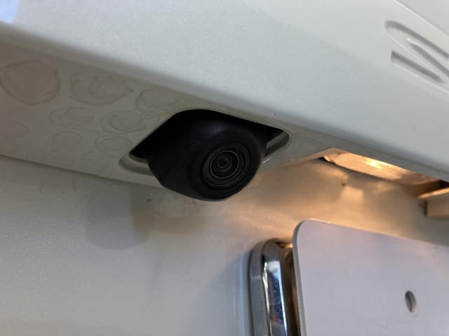 シエンタハイブリッド　ファンベースＧ純正ナビ　パノラマモニター　ワンセグＴＶ　ＣＤ　Ｂｌｕｅｔｏｏｔｈ　ドラレコ　ＥＴＣ　両側電動スライドドア　オートライト　ＬＥＤヘッドライト　クルーズコントロール　電動格納ドアミラー　キーフリー（愛媛県）の中古車