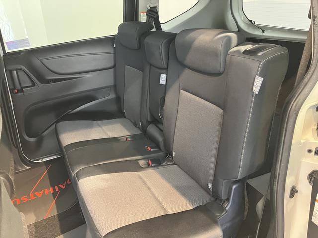 シエンタハイブリッド　ファンベースＧ純正ナビ　パノラマモニター　ワンセグＴＶ　ＣＤ　Ｂｌｕｅｔｏｏｔｈ　ドラレコ　ＥＴＣ　両側電動スライドドア　オートライト　ＬＥＤヘッドライト　クルーズコントロール　電動格納ドアミラー　キーフリー（愛媛県）の中古車