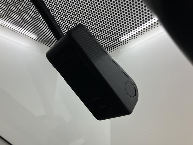 シエンタハイブリッド　ファンベースＧ純正ナビ　パノラマモニター　ワンセグＴＶ　ＣＤ　Ｂｌｕｅｔｏｏｔｈ　ドラレコ　ＥＴＣ　両側電動スライドドア　オートライト　ＬＥＤヘッドライト　クルーズコントロール　電動格納ドアミラー　キーフリー（愛媛県）の中古車