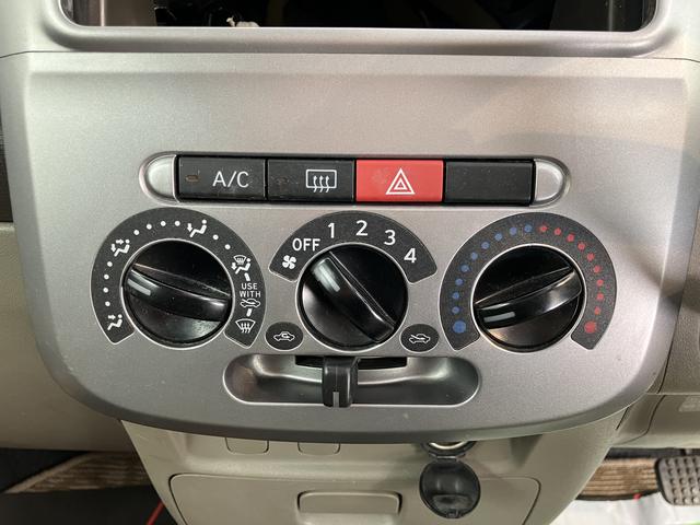 タントＸ２ＷＤ　片側電動スライドドア　ハロゲンヘッドライト　オーディオレス　マニュアルエアコン　電動ドアミラー　純正アルミホイール　ベンチシート（愛媛県）の中古車