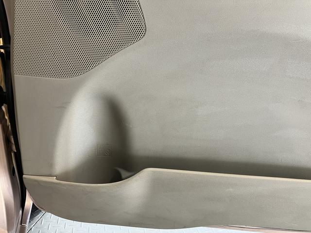 タントＸ２ＷＤ　片側電動スライドドア　ハロゲンヘッドライト　オーディオレス　マニュアルエアコン　電動ドアミラー　純正アルミホイール　ベンチシート（愛媛県）の中古車