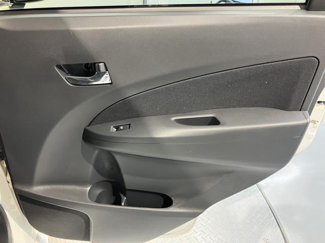 ムーヴカスタム Xリミテッド純正ナビ バックカメラ ワンセグTV CD プッシュスタート アイドリングストップ ディスチャージヘッドライト 電動格納ドアミラー キーフリーシステム 盗難防止システム(愛媛県)の中古車