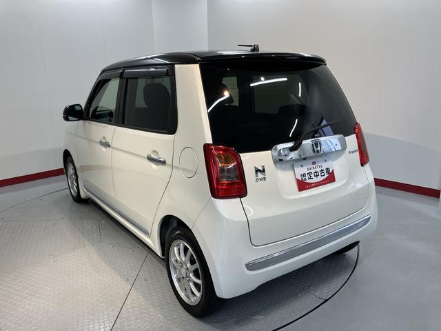 N−ONEプレミアム・Lパッケージ2WD CVT車 プッシュスタート アイドリングストップ オートライト ディスチャージヘッドライト ベンチシート 電動格納ドアミラー キーフリーシステム(愛媛県)の中古車