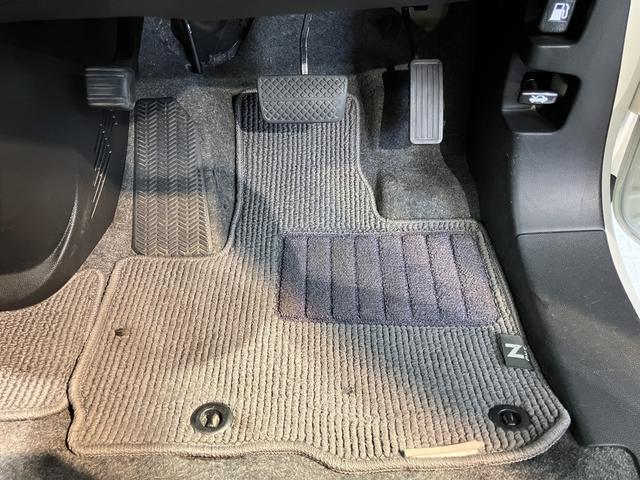 N−ONEプレミアム・Lパッケージ2WD CVT車 プッシュスタート アイドリングストップ オートライト ディスチャージヘッドライト ベンチシート 電動格納ドアミラー キーフリーシステム(愛媛県)の中古車