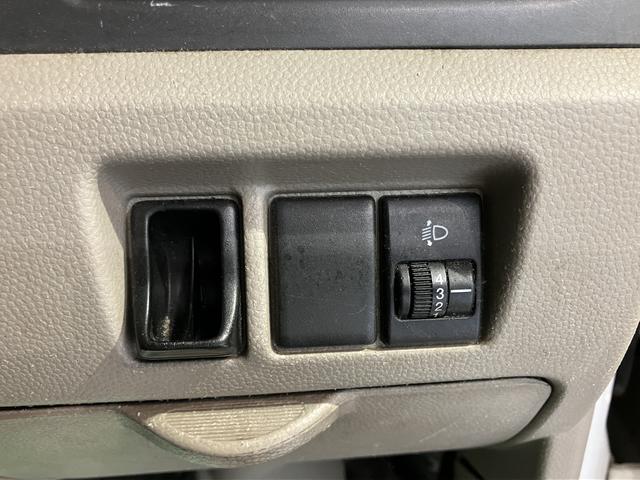 エブリイPA2WD 5速MT車 マニュアルエアコン パワステ 運転席エアバッグ 助手席エアバッグ ラジオ(愛媛県)の中古車