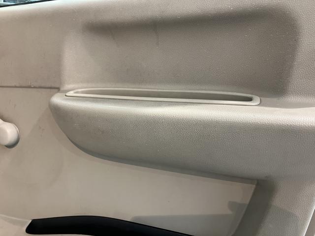 エブリイPA2WD 5速MT車 マニュアルエアコン パワステ 運転席エアバッグ 助手席エアバッグ ラジオ(愛媛県)の中古車