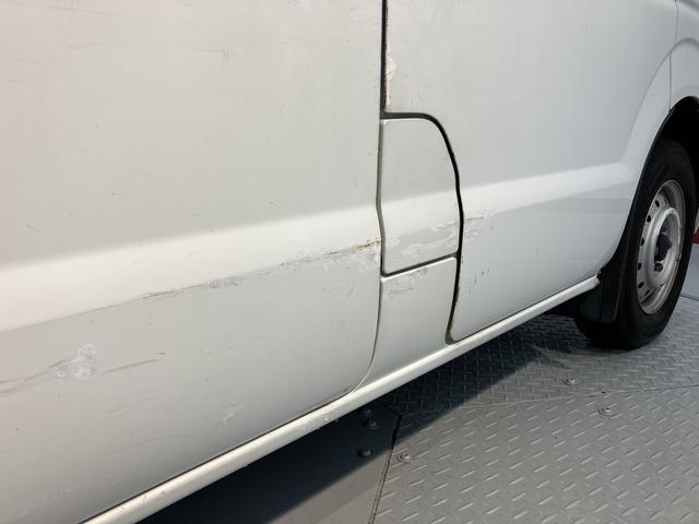 エブリイPA2WD 5速MT車 マニュアルエアコン パワステ 運転席エアバッグ 助手席エアバッグ ラジオ(愛媛県)の中古車