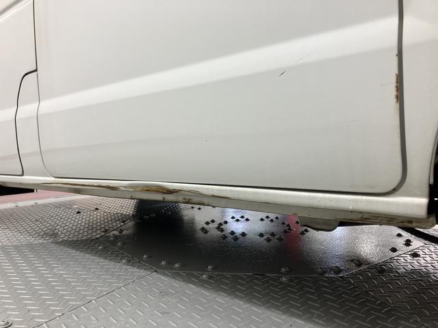 エブリイPA2WD 5速MT車 マニュアルエアコン パワステ 運転席エアバッグ 助手席エアバッグ ラジオ(愛媛県)の中古車