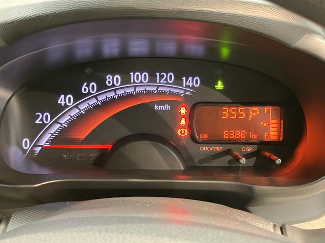 ムーヴL SA2WD CVT車 CD ラジオ アイドリングストップ キーレスエントリー 電動格納ドアミラー マニュアルエアコン パワステ パワーウインドウ(愛媛県)の中古車