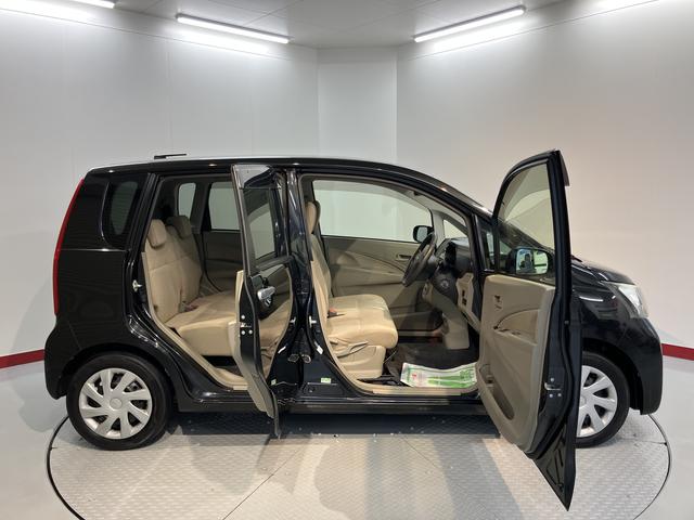 ムーヴL SA2WD CVT車 CD ラジオ アイドリングストップ キーレスエントリー 電動格納ドアミラー マニュアルエアコン パワステ パワーウインドウ(愛媛県)の中古車