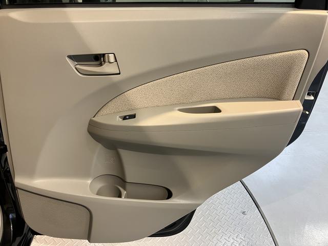 ムーヴL SA2WD CVT車 CD ラジオ アイドリングストップ キーレスエントリー 電動格納ドアミラー マニュアルエアコン パワステ パワーウインドウ(愛媛県)の中古車