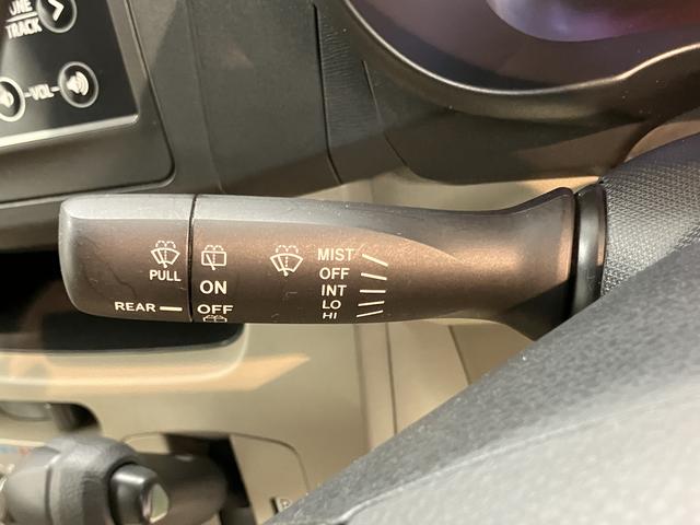 ムーヴL SA2WD CVT車 CD ラジオ アイドリングストップ キーレスエントリー 電動格納ドアミラー マニュアルエアコン パワステ パワーウインドウ(愛媛県)の中古車