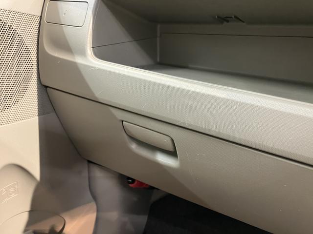 ムーヴL SA2WD CVT車 CD ラジオ アイドリングストップ キーレスエントリー 電動格納ドアミラー マニュアルエアコン パワステ パワーウインドウ(愛媛県)の中古車