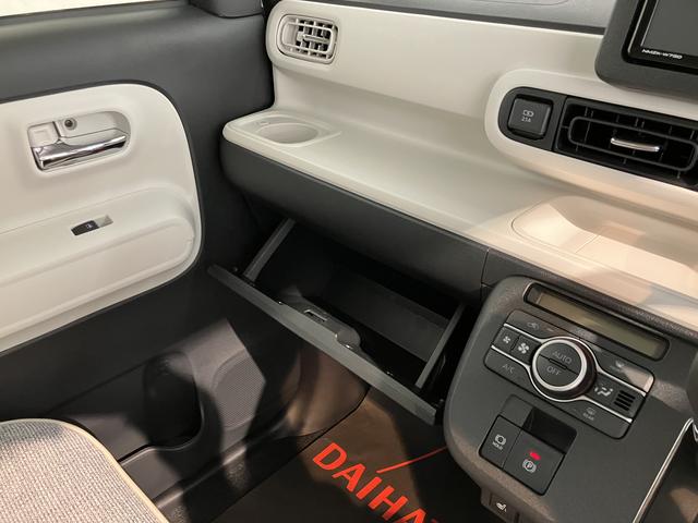 ムーヴキャンバスストライプスG純正ナビ パノラマモニター 地上デジタルTV CD VD Bluetooth 両側電動スライドドア プッシュスタート キーフリーシステム 運転席助手席シートヒーター LEDヘッドライト オートライト(愛媛県)の中古車