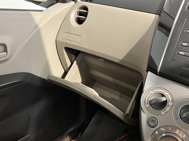 ミラＸスペシャル２ＷＤ　ＣＶＴ　純正ＣＤ　エアコン　パワステ　パワーウィンドウ　ＡＢＳ　エアバッグ　キーレスエントリー　ドライブレコーダー（愛媛県）の中古車