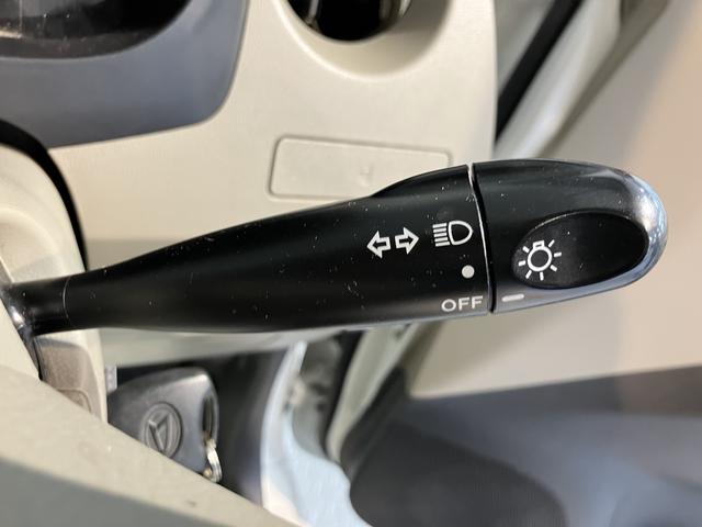 ミラＸスペシャル２ＷＤ　ＣＶＴ　純正ＣＤ　エアコン　パワステ　パワーウィンドウ　ＡＢＳ　エアバッグ　キーレスエントリー　ドライブレコーダー（愛媛県）の中古車