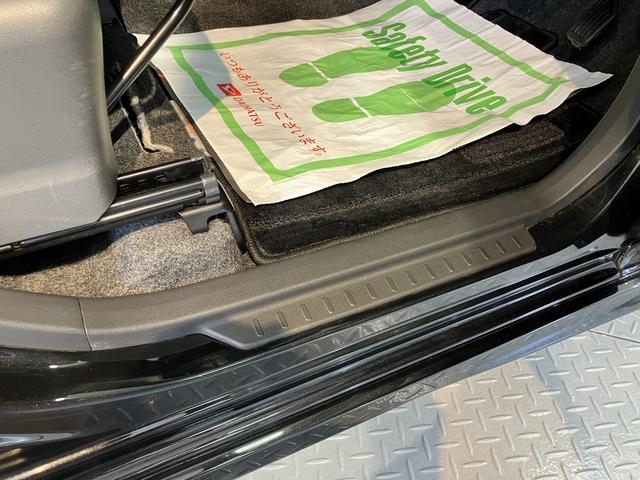 タントカスタムＸ　ＳＡＥＴＣ　片側電動スライドドア　プッシュスタート　アイドリングストップ　ベンチシート　ディスチャージヘッドライト　電動格納ドアミラー　キーフリーシステム（愛媛県）の中古車