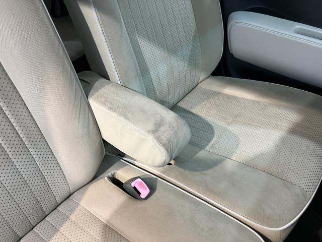 ミラココアココアプラスＧ純正ナビ　バックモニター　ワンセグＴＶ　ＣＤ　ベンチシート　アイドリングストップ　電動格納ドアミラー（愛媛県）の中古車