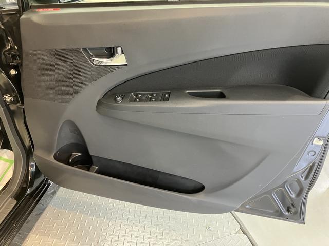 ムーヴカスタム　Ｘ　ＳＡ２ＷＤ　ＣＶＴ車　ＥＴＣ　プッシュスタート　アイドリングストップ　ベンチシート　ディスチャージヘッドライト　電動格納ドアミラー　キーフリーシステム（愛媛県）の中古車