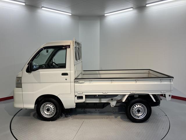 ハイゼットトラックエアコン・パワステ　スペシャル４ＷＤ　５速ＭＴ車　社外ナビ　ワンセグＴＶ　ＣＤ　Ｂｌｕｅｔｏｏｔｈ　マニュアルエアコン　パワステ（愛媛県）の中古車