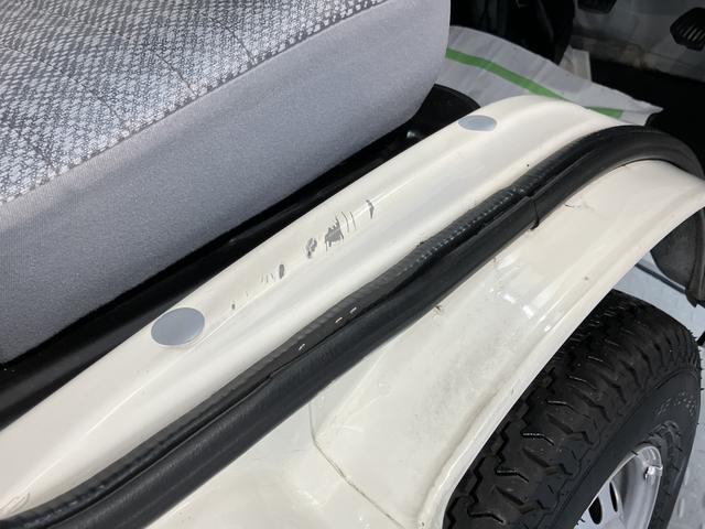 ハイゼットトラックエアコン・パワステ　スペシャル４ＷＤ　５速ＭＴ車　社外ナビ　ワンセグＴＶ　ＣＤ　Ｂｌｕｅｔｏｏｔｈ　マニュアルエアコン　パワステ（愛媛県）の中古車