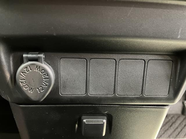 タンクカスタムG−T2WD プッシュスタート 両側電動スライドドア アイドリングストップ車 オートライト LEDヘッドライト フロントフォグランプ 社外ナビ 社外ETC車載器 CD DVD SD Bluetooth(愛媛県)の中古車