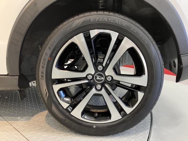 ロッキープレミアム純正ナビ　パノラマモニター　地上デジタルＴＶ　ＣＤ　ＤＶＤ　Ｂｌｕｅｔｏｏｔｈ　ＵＳＢ　プッシュスタート　前席シートヒーター　クルーズコントロール　ＬＥＤヘッドライト　オートライト　スマートアシスト（愛媛県）の中古車