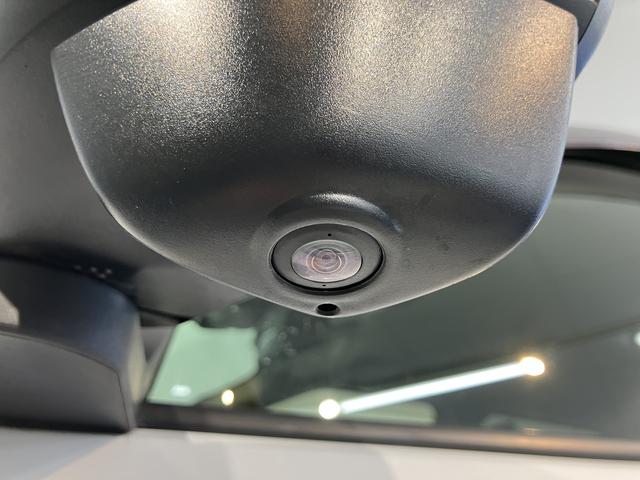 ロッキープレミアム純正ナビ　パノラマモニター　地上デジタルＴＶ　ＣＤ　ＤＶＤ　Ｂｌｕｅｔｏｏｔｈ　ＵＳＢ　プッシュスタート　前席シートヒーター　クルーズコントロール　ＬＥＤヘッドライト　オートライト　スマートアシスト（愛媛県）の中古車