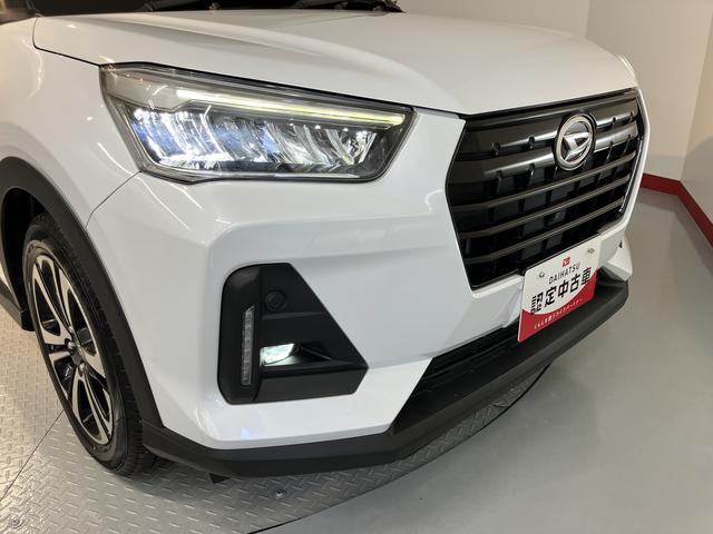 ロッキープレミアム純正ナビ　パノラマモニター　地上デジタルＴＶ　ＣＤ　ＤＶＤ　Ｂｌｕｅｔｏｏｔｈ　ＵＳＢ　プッシュスタート　前席シートヒーター　クルーズコントロール　ＬＥＤヘッドライト　オートライト　スマートアシスト（愛媛県）の中古車