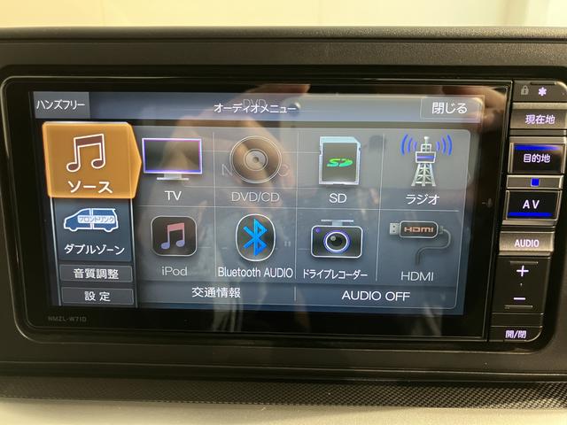 ロッキープレミアム純正ナビ　パノラマモニター　地上デジタルＴＶ　ＣＤ　ＤＶＤ　Ｂｌｕｅｔｏｏｔｈ　ＵＳＢ　プッシュスタート　前席シートヒーター　クルーズコントロール　ＬＥＤヘッドライト　オートライト　スマートアシスト（愛媛県）の中古車