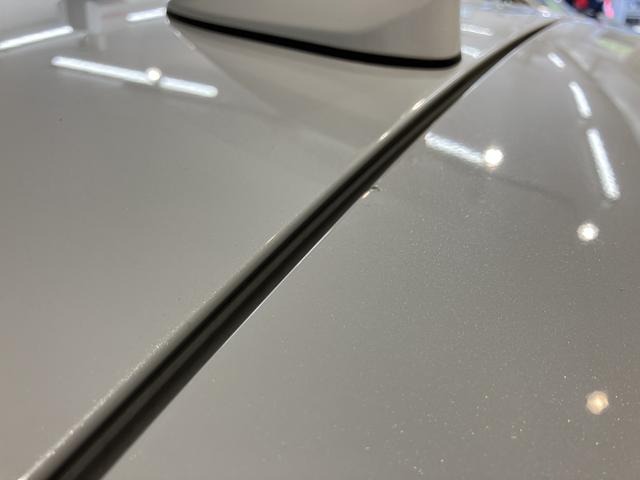 ロッキープレミアム純正ナビ　パノラマモニター　地上デジタルＴＶ　ＣＤ　ＤＶＤ　Ｂｌｕｅｔｏｏｔｈ　ＵＳＢ　プッシュスタート　前席シートヒーター　クルーズコントロール　ＬＥＤヘッドライト　オートライト　スマートアシスト（愛媛県）の中古車