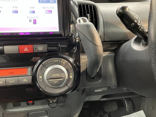 タントカスタムＲＳ社外メモリーナビ　フルセグＴＶ　バックカメラ　ＥＴＣ車載器　電動スライドドア　ディスチャージヘッドライト　オートライト　フォグランプ　オートエアコン　アルミホイール（愛媛県）の中古車