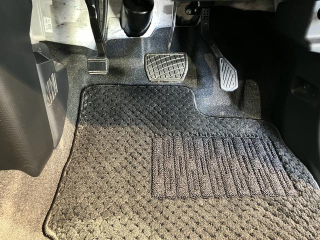 タントカスタムＸセレクション２ＷＤ　ベンチシートＬＥＤヘッドライト　アイドリングストップ車　フロントフォグランプ　オートライト　プッシュスタート　オートマチックハイビーム　両側電動スライドドア（愛媛県）の中古車