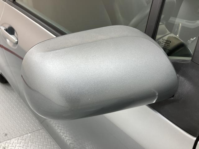 ヴィッツＦ純正ナビ　　ＣＤ　ＤＶＤ　社外ＥＴＣ　マニュアルエアコン　パワステ　パワーウィンドウ　キーレスエントリー（愛媛県）の中古車