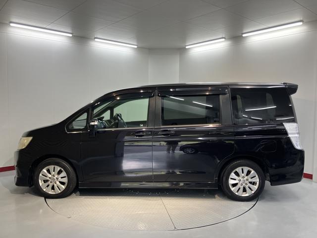 ステップワゴンスパーダＺ純正ナビ　バックモニター　ワンセグＴＶ　ＣＤ　ＤＶＤ　ＥＴＣ　両側電動スライドドア　オートライト　アイドリングストップ　盗難防止システム　電動格納ドアミラー　キーレスエントリー（愛媛県）の中古車