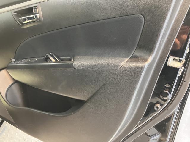 スイフトＸＬ−ＤＪＥ純正ナビ　バックモニター　フルセグＴＶ　ＣＤ　ＤＶＤ　ＵＳＢ　Ｂｌｕｅｔｏｏｔｈ　ＥＴＣ　オートライト　プッシュスタート　アイドリングストップ　電動格納ドアミラー　キーフリーシステム（愛媛県）の中古車