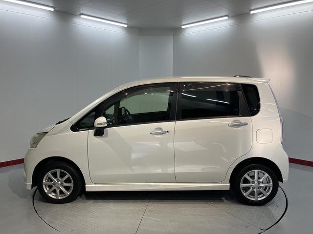 ムーヴカスタム　Ｘリミテッド純正ナビ　バックカメラ　ワンセグＴＶ　ＣＤ　純正ナビ　ベンチシート　プッシュスタート　アイドリングストップ　ディスチャージヘッドライト　電動格納ドアミラー　キーフリーシステム（愛媛県）の中古車