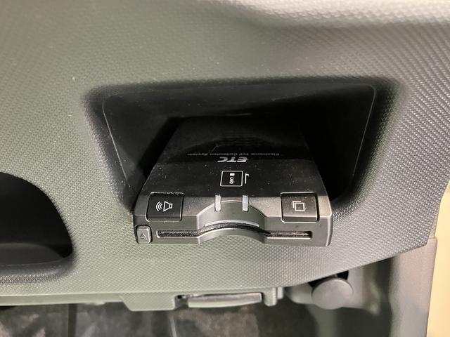 ムーヴカスタム　Ｘリミテッド純正ナビ　バックカメラ　ワンセグＴＶ　ＣＤ　純正ナビ　ベンチシート　プッシュスタート　アイドリングストップ　ディスチャージヘッドライト　電動格納ドアミラー　キーフリーシステム（愛媛県）の中古車