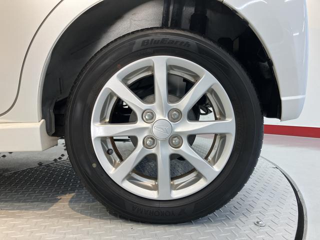 ムーヴカスタム　Ｘリミテッド純正ナビ　バックカメラ　ワンセグＴＶ　ＣＤ　純正ナビ　ベンチシート　プッシュスタート　アイドリングストップ　ディスチャージヘッドライト　電動格納ドアミラー　キーフリーシステム（愛媛県）の中古車