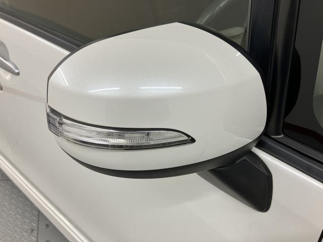 ムーヴカスタム　Ｘリミテッド純正ナビ　バックカメラ　ワンセグＴＶ　ＣＤ　純正ナビ　ベンチシート　プッシュスタート　アイドリングストップ　ディスチャージヘッドライト　電動格納ドアミラー　キーフリーシステム（愛媛県）の中古車