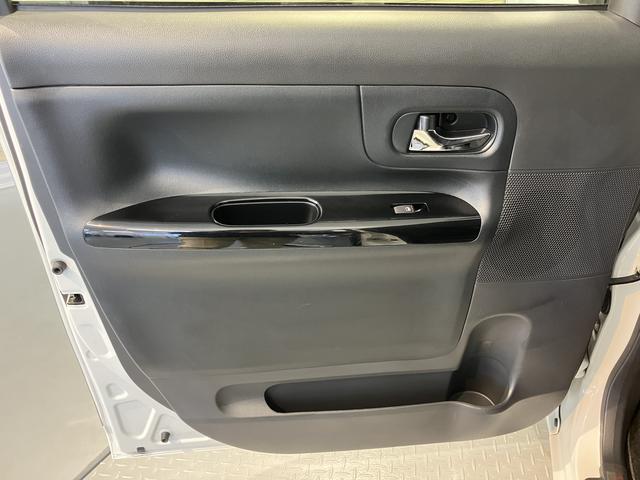 ムーヴキャンバスGブラックインテリアリミテッド SAIII純正ナビ パノラマモニター フルセグTV CD DVD USB Bluetooth 両側電動スライドドア 運転席シートヒーター オートライト LEDヘッドライト プッシュスタート アイドリングストップ(愛媛県)の中古車