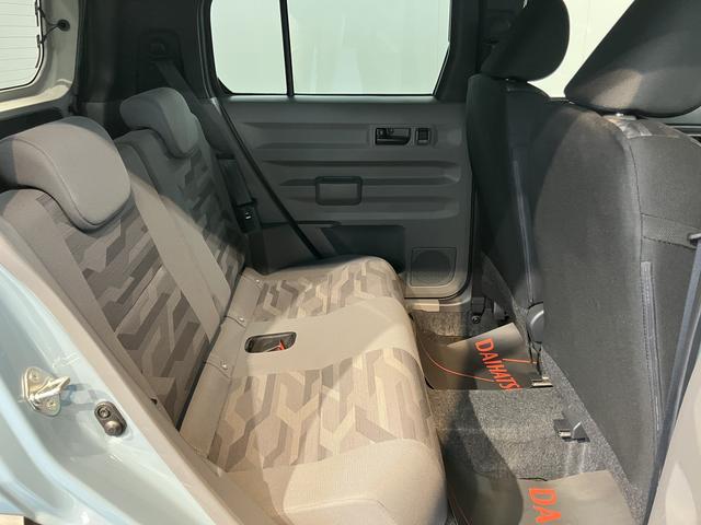 タフトＸプッシュスタート　ＬＥＤヘッドライト　オートライト　電動パーキング　　アイドリングストップ　スマートアシスト　オーディオレス　バックカメラ　キーフリーシステム　サンルーフ（愛媛県）の中古車