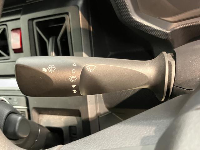 タフトＸプッシュスタート　ＬＥＤヘッドライト　オートライト　電動パーキング　　アイドリングストップ　スマートアシスト　オーディオレス　バックカメラ　キーフリーシステム　サンルーフ（愛媛県）の中古車