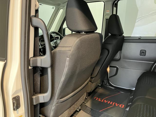 トールカスタムＧ純正ディスプレイオーディオ　バックカメラ　地上デジタルＴＶ　Ｂｌｕｅｔｏｏｔｈ　ＵＳＢ　プッシュスタート　キーフリーシステム　両側電動スライドドア　クルーズコントロール　スマートアシスト（愛媛県）の中古車