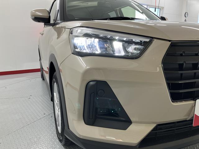 ロッキーＸプッシュスタート　オーディオレス　パノラマモニター　プッシュスタート　ＬＥＤヘッドライト　オートライト　純正アルミホイール　スマートアシスト（愛媛県）の中古車