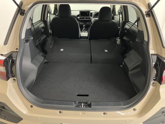 ロッキーＸプッシュスタート　オーディオレス　パノラマモニター　プッシュスタート　ＬＥＤヘッドライト　オートライト　純正アルミホイール　スマートアシスト（愛媛県）の中古車